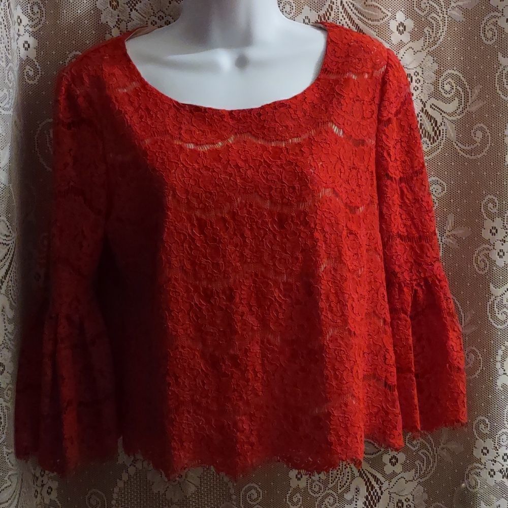 Rose and Olive Women's Size M red lace feminine‎ romantic crop top bell sleeves
